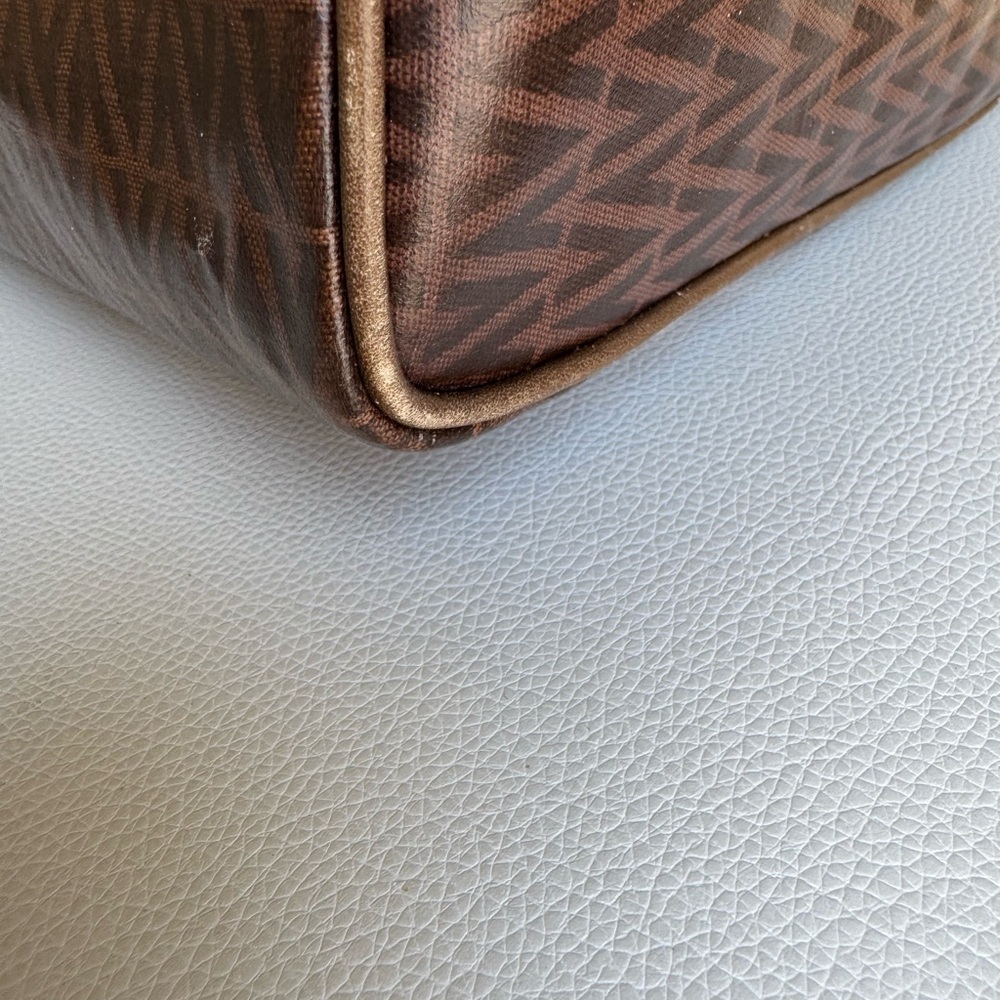 Authentic Mario Valentino Monogram Handbag Very Good Preloved Condition - Picture 9 of 14
